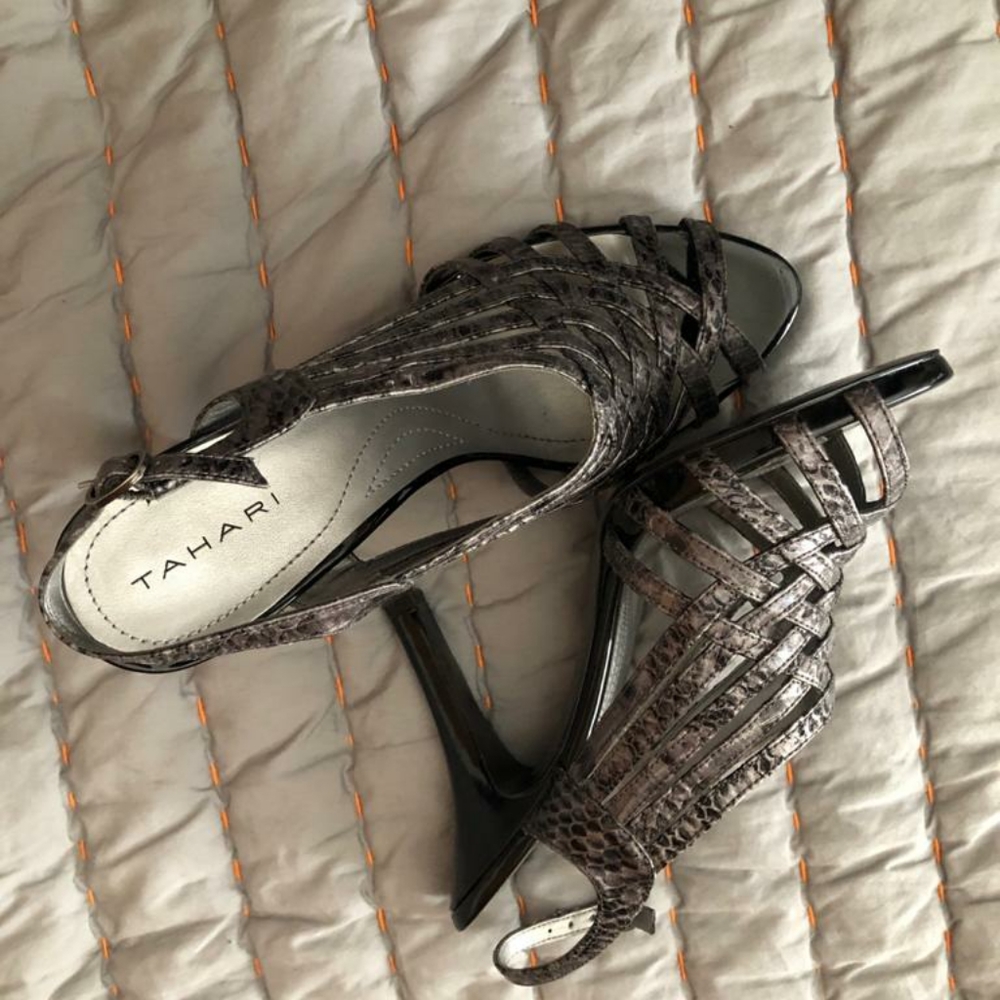 Tahari strappy heeled slingback sandals